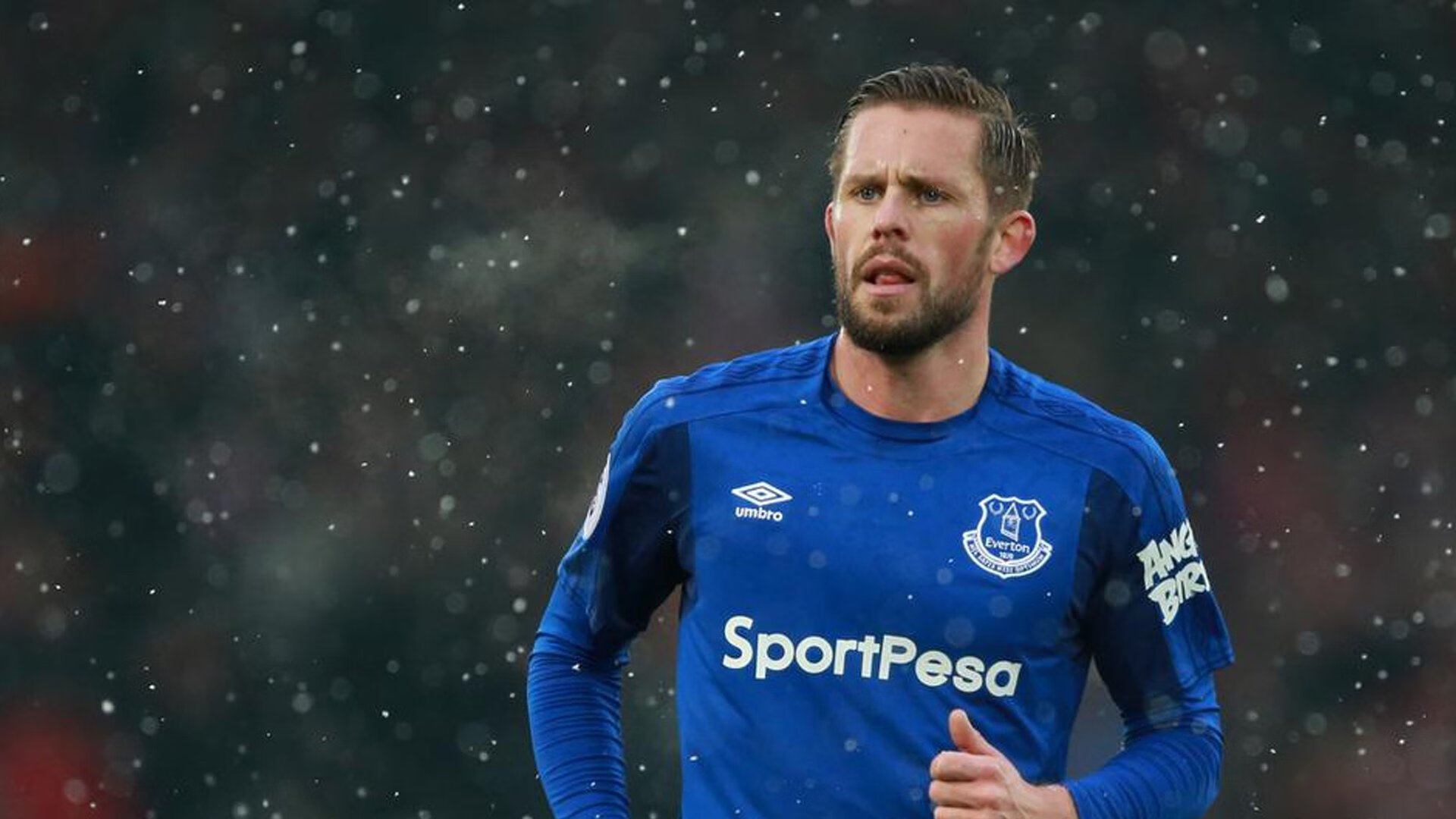 多特蒙德横扫卡塔尔，凯恩教科书级表现诠释现代前锋典范